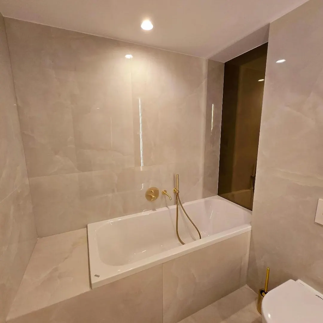 Apartment Happy Studio Luxury Cortina North Voluntari